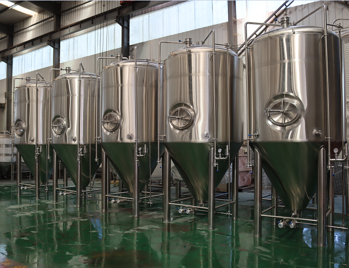 3800L Double Wall Conical Call Fermenters