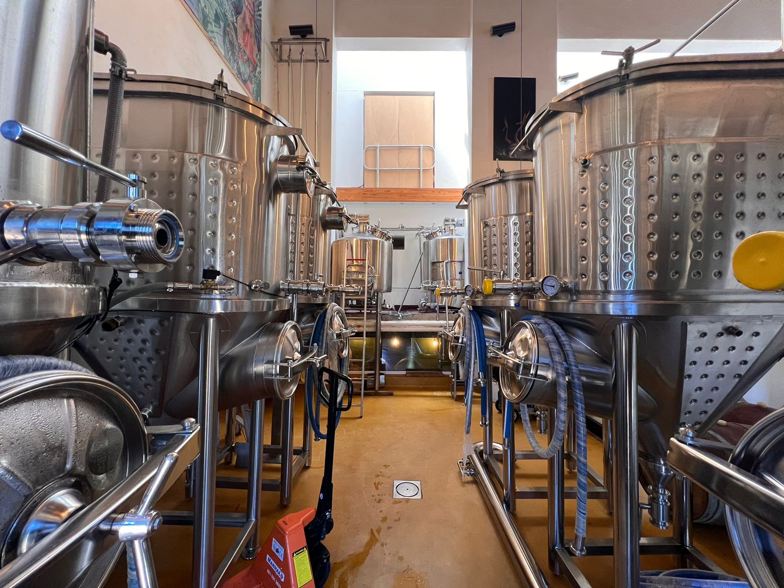 <b>400L brewing equipment installed in South Africa</b>