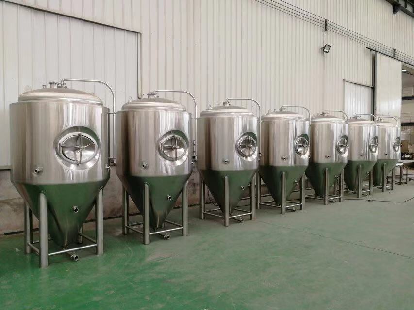 1000L Double Wall Brewery Tanks