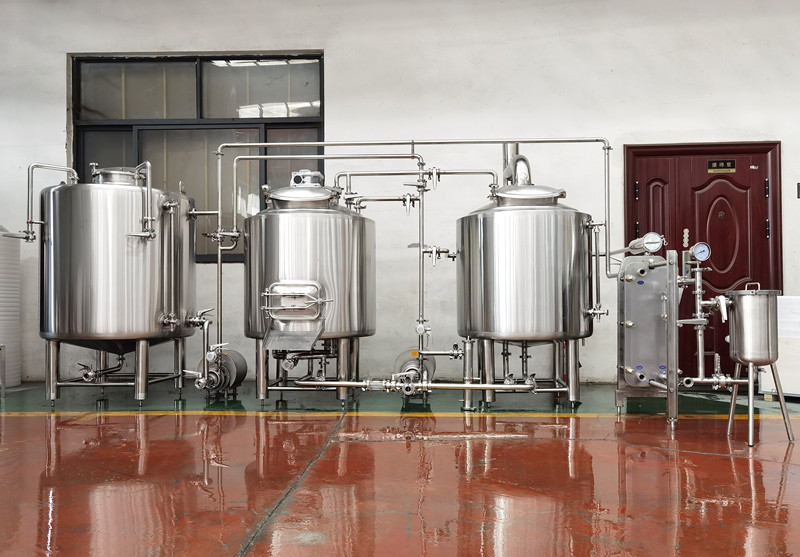 <b>2.5bbl beer brewing equipment for a Canadian customer</b>