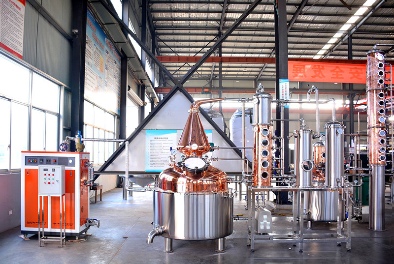 <b>1000L Copper Still Distillation Equipment</b>