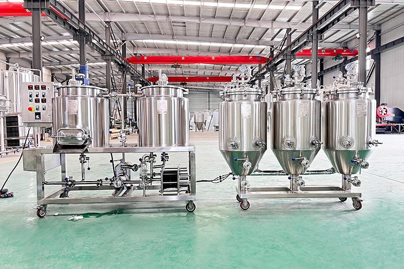 <b>50-liter home brewing equipment</b>